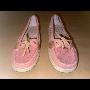 Pink flowery Sperrys in a size 6. Worn twice, but are in excellent condition!